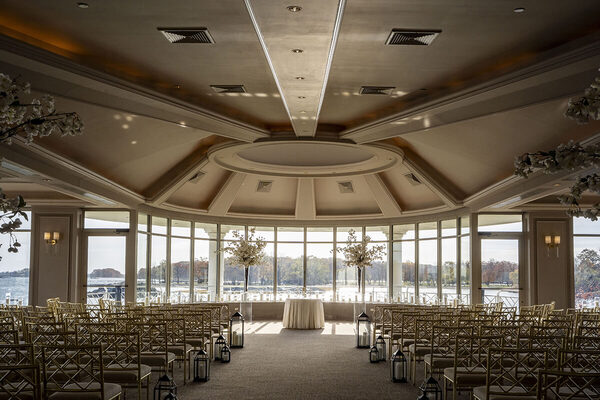 Glen Island Harbour Club