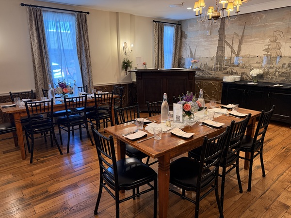Stage House Inn