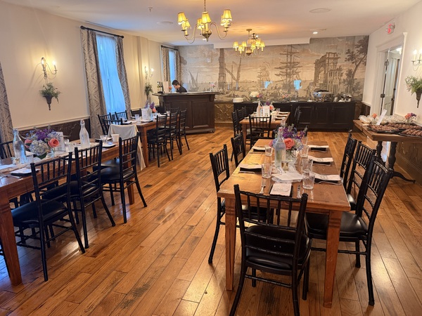 Stage House Inn