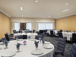 La Cumbre Room