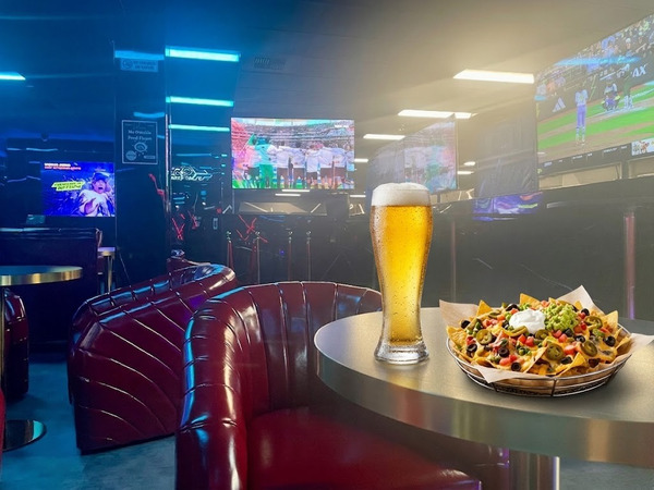 Nexus Lounge & VR
