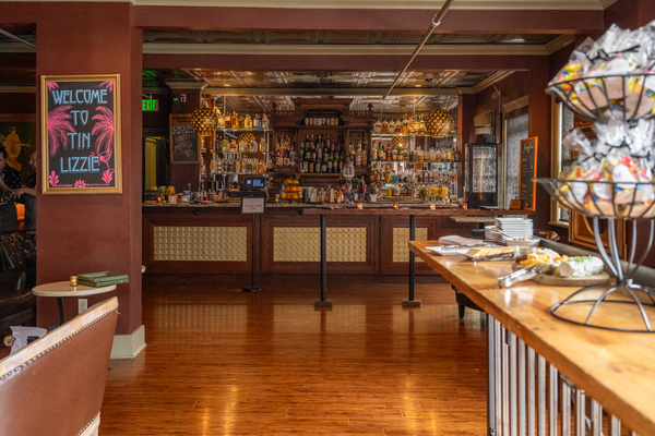 Tin Lizzie Lounge // Speakeasy Style Event Venue