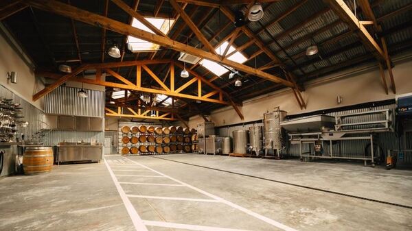 Brooks Note Winery and Tasting Room