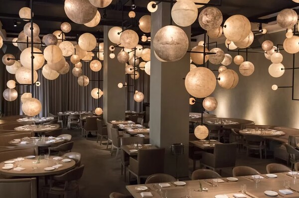 The Chicago Hotel Collection Ambassador Gold Coast