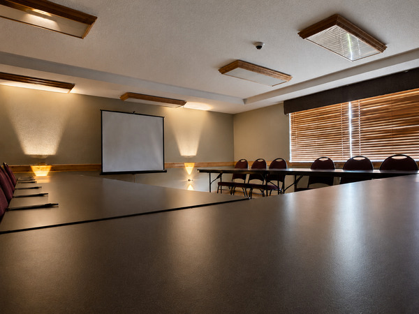MountainView Lodge & Suites