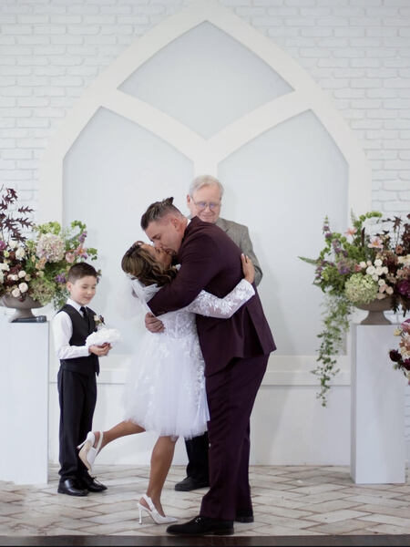 Reverend James, Officiant