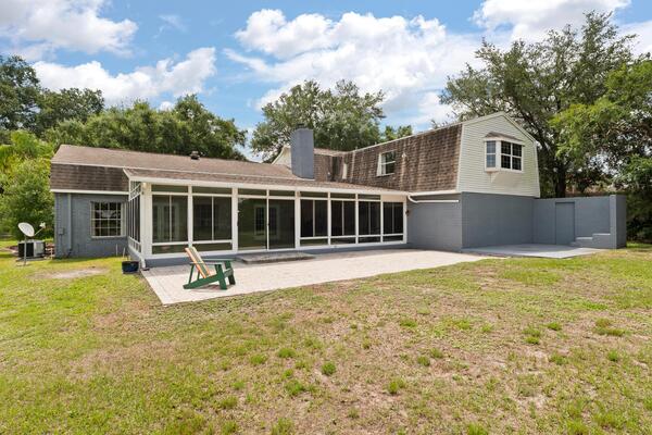 498 Lakewood