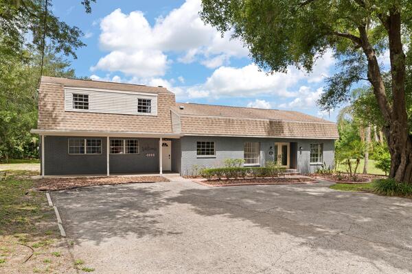 498 Lakewood