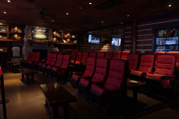 Twin Peaks Kennesaw