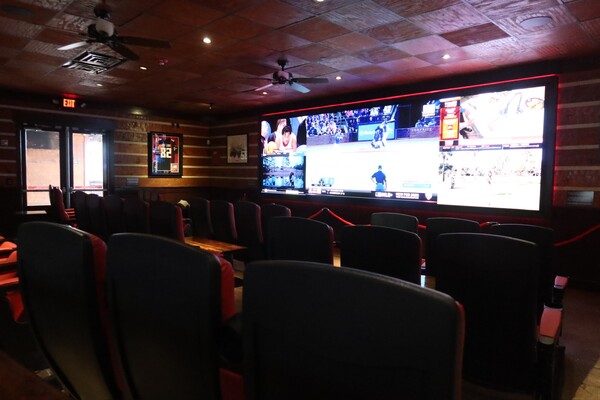 Twin Peaks Kennesaw