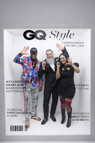 DMV Magazine Booth