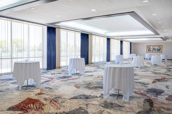 Wyndham Indianapolis Airport Hotel
