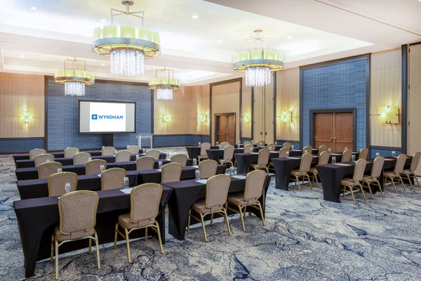 Wyndham Indianapolis Airport Hotel