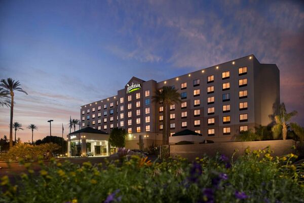 Radisson Hotel Phoenix Airport