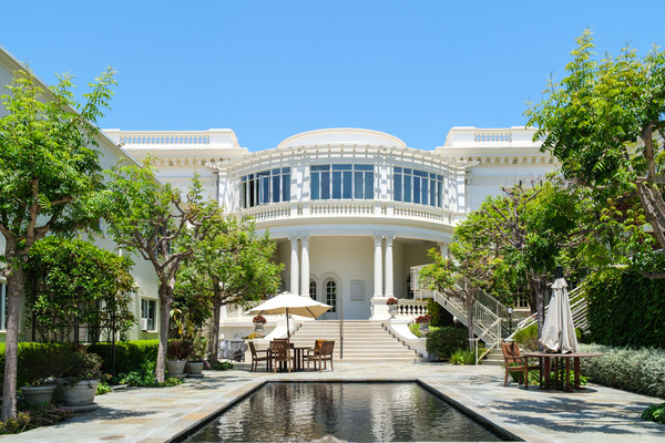 Guasti Villa