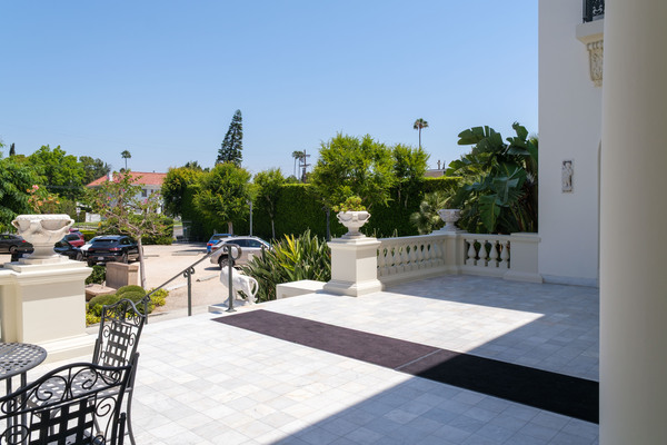 Guasti Villa