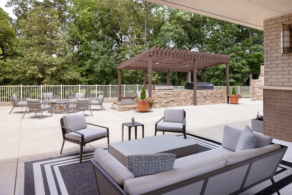 Embassy Suites Charlotte - Concord/Golf Resort & Spa