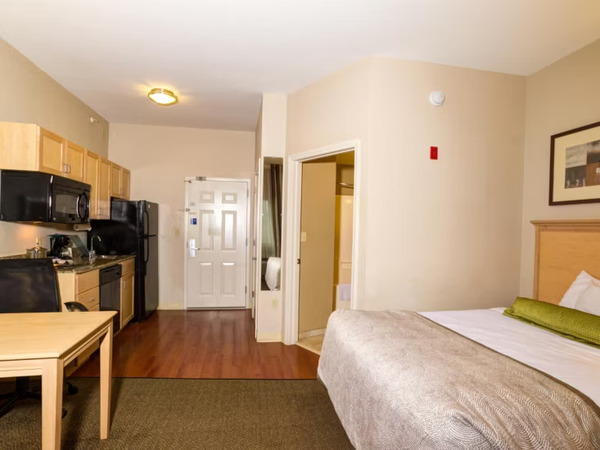 Candlewood Suites Fort Myers I-75 by IHG