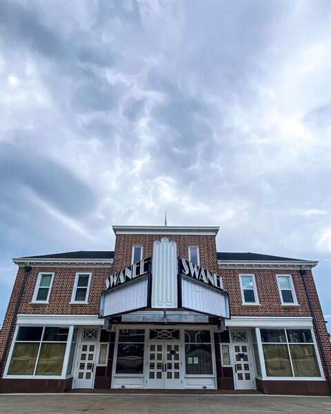 Swanee Theatre