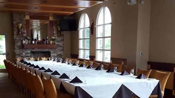 Eddie Merlot's Warrenville