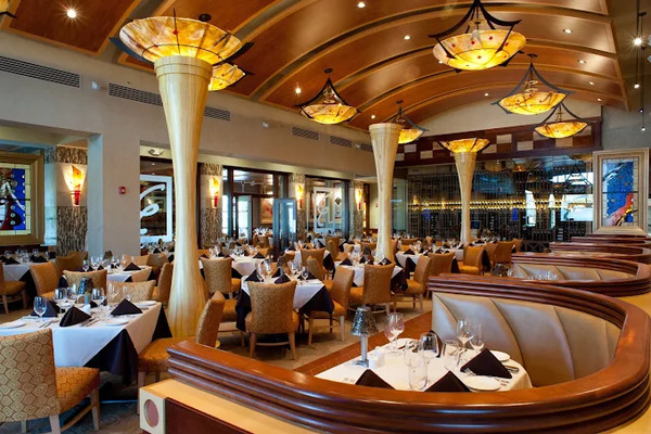Eddie Merlot's Warrenville