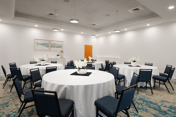 Maritime Hotel Fort Lauderdale Airport & Cruiseport