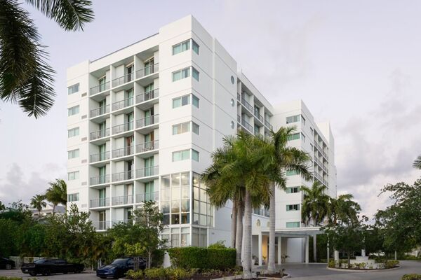 Maritime Hotel Fort Lauderdale Airport & Cruiseport
