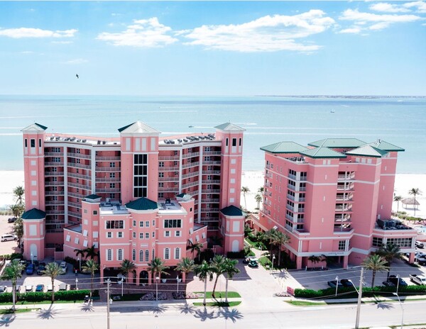 Pink Shell Beach Resort & Marina