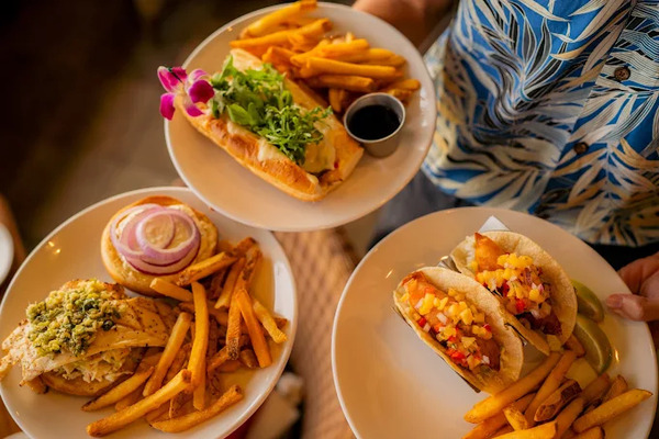 Kona Inn Restaurant