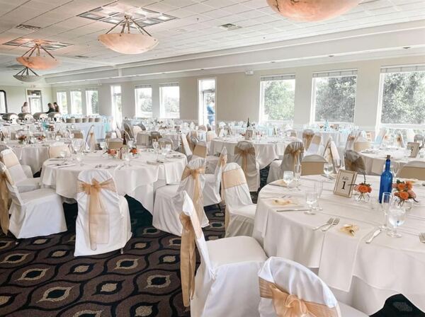 Beacon Hill Golf Club & Banquet Center