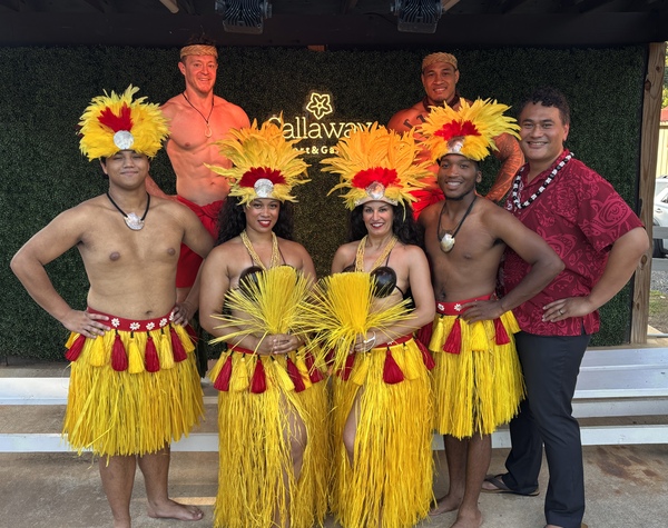 Dawn Mahealani Douglas and Mahealani's Polynesian Entertainment