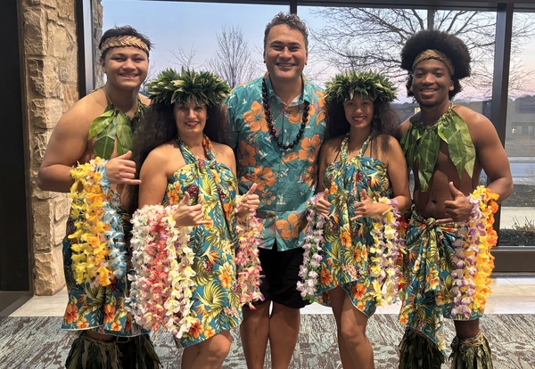 Dawn Mahealani Douglas and Mahealani's Polynesian Entertainment
