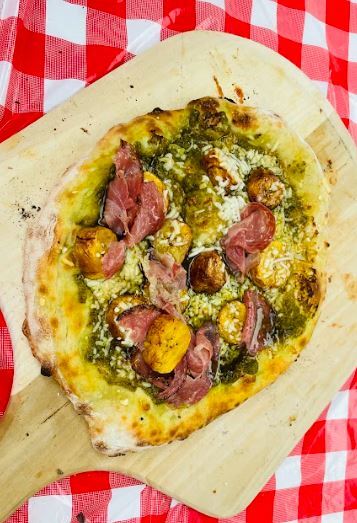Ilmioamore Woodfired Pizza Truck Catering