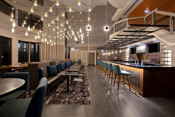 Four Points By Sheraton St. Catharines Niagara Suites