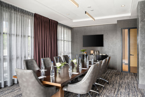 Blaze Boardroom