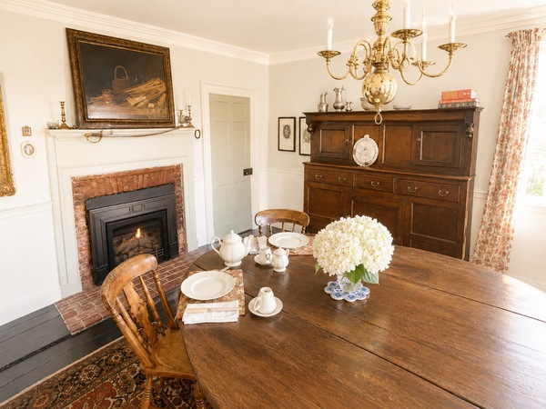 Bailey House Inn
