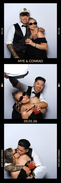 Stay Golden Photo Booth | Enclosed Booth