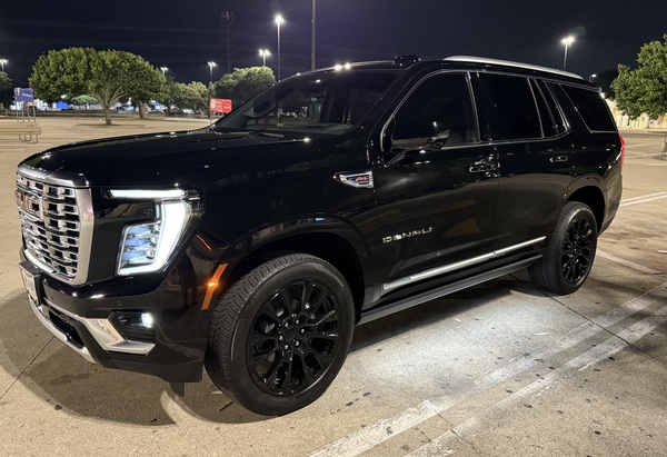 Black Clover Party Buses