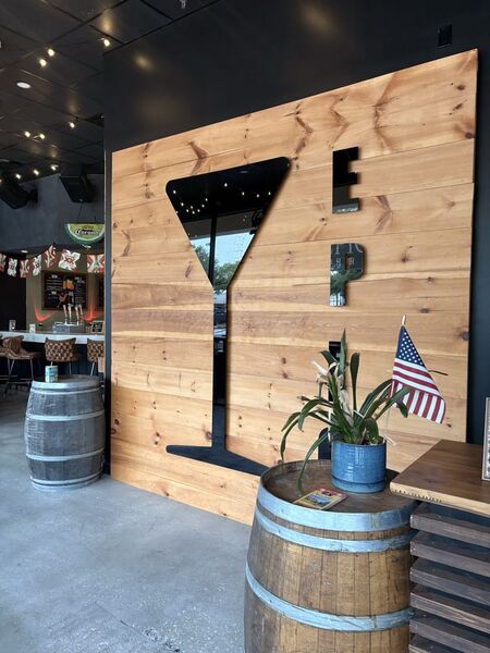 Epic Axe Throwing