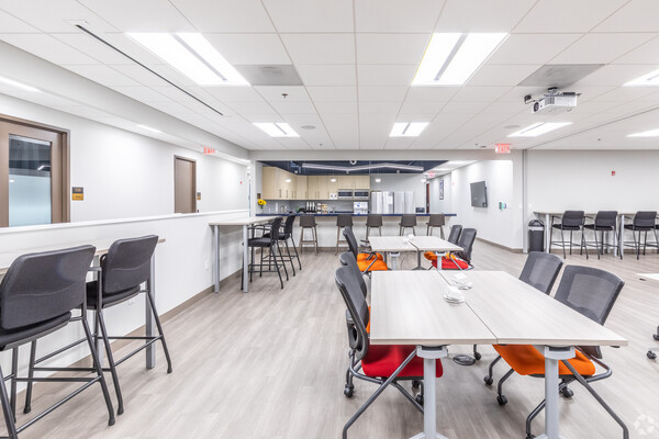 Intelligent Office Tysons Corner