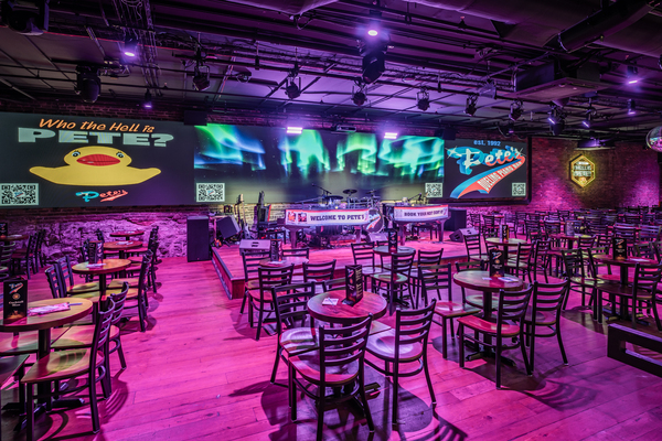 Pete's Dueling Piano Bar