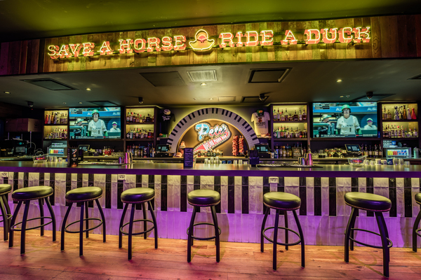 Pete's Dueling Piano Bar