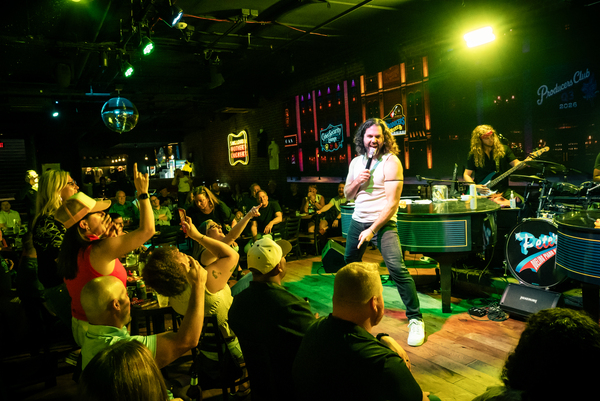 Pete's Dueling Piano Bar