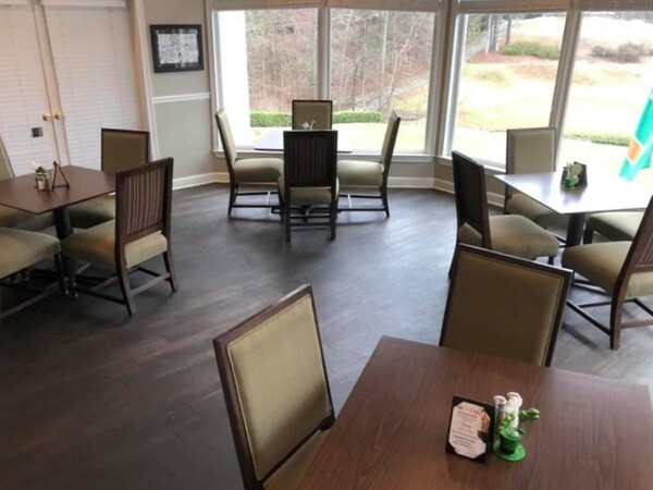 Tavern at Towne Lake