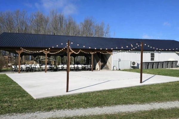 Highland Oaks Weddings and Events