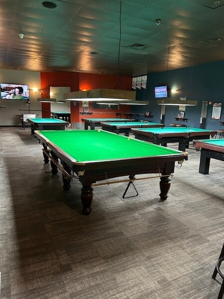 Dooly's Bedford
