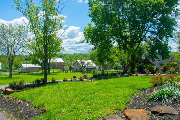 East Oaks Farm