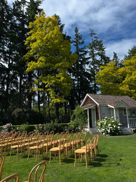 Christianson's Nursery & Greenhouse