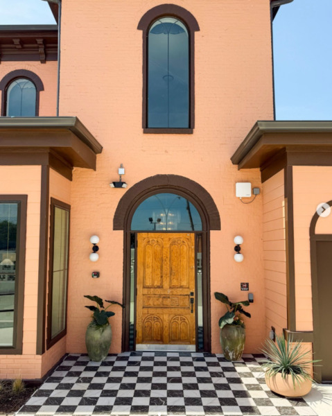 Salt Ranch Hotel