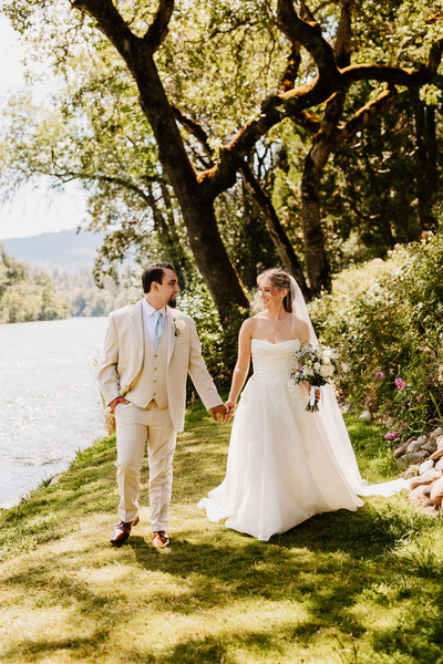 Rogue River Lodge
